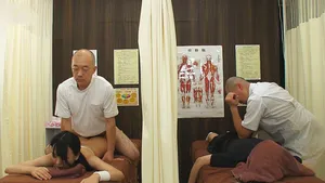 Dẫn nhân tình đi mát-xa rồi bị trả bài cạnh bên mà không hề hay biết