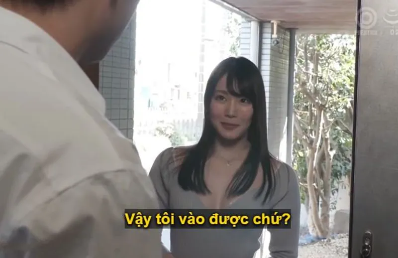 Người anh trai giàu có bị cô em hàng xóm xinh đẹp, đã có chồng mới dọn về, chủ động rủ rê quan hệ tình dục.